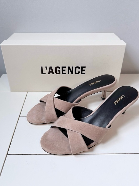 L'AGENCE Shoes - L'AGENCE Aveline Suede Crisscross Kitten Heel Slide Sandal Cappuccino Tan Size 6